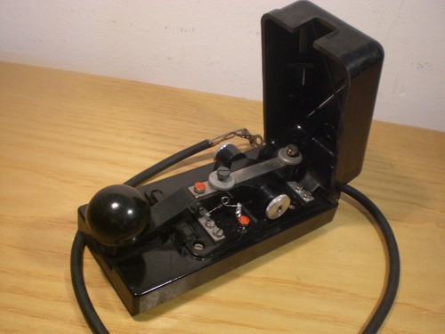 Tasto telegrafico antico - tasto,