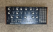Moog Mother 32 sintetizzatore analogico semi-modulare, assemblato in North Carolina, USA