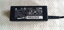 Alimentatore caricabatteria HP originale 45W input 100-240V 50-60Hz output 19,5V