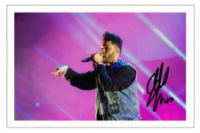 WEEKND Signed Autograph PHOTO