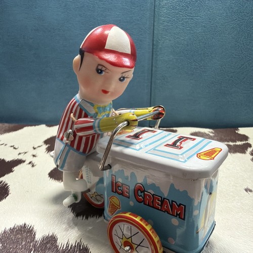Triciclo venditore gelati - triciclo,