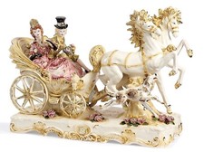 Statuina Scultura Capodimonte Statua Porcellana Carrozza Cavalli Bianchi Dama in