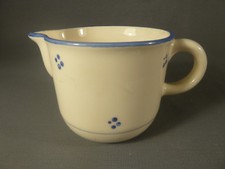Piccolo Vaso Di Crema IN