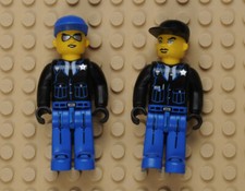  Lego 2x minifigures POLICE