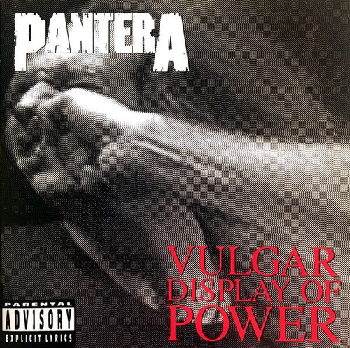 Pantera vulgar display of - -,