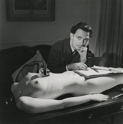 Fotografia dalì 1942 - 1942, scritta