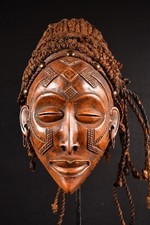 Un'autentica maschera africana