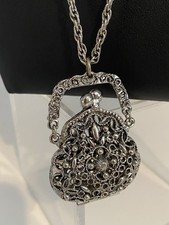 Collana con ciondolo borsa