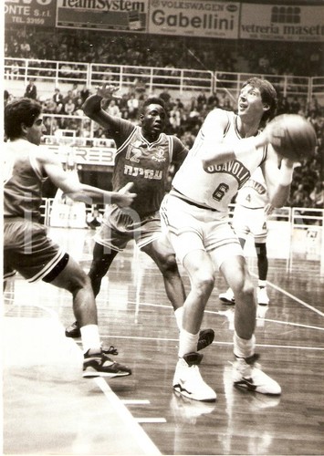 1990 pesaro basket - pesaro,