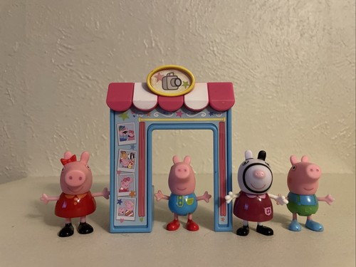 Peppa pig selfie - pig, booth
