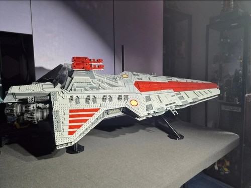 Lego star wars ucs venator - lego,