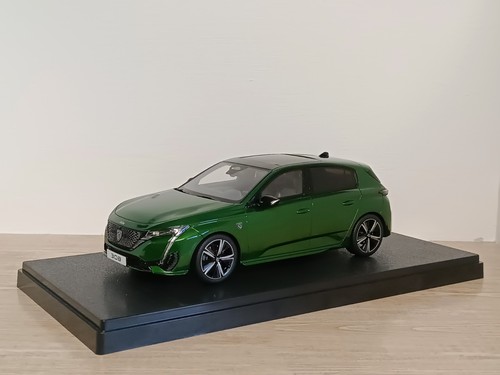 Peugeot 308 olive vert 2022 - gt,