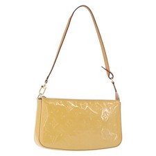 LOUIS VUITTON Vernis Pochette