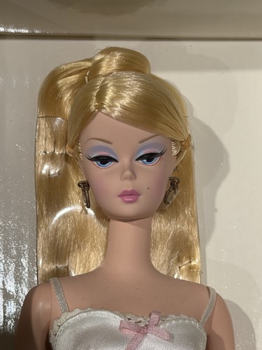 Barbie silkstone blonde - silkstone,