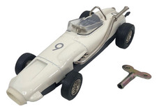 Macchinina a Carica Manuale Schuco 1005