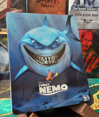 Finding nemo findet - nemo,