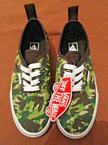 Nuove scarpe ginnastica - scarpe,