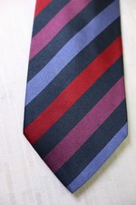 YVES SAINT LAURENT SETA SILK TIE CRAVATTA NECKTIE MADE ITALY VINTAGE CLASSIC