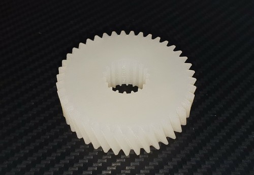 Ingranaggio per fabbricatore