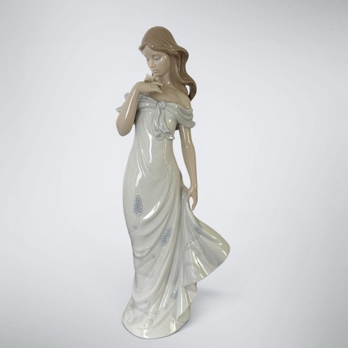 Lladro 6918 flower - 6918, flower’s