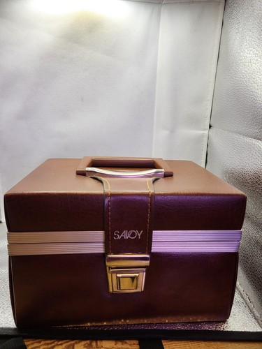 Savoy cassette carrier - cassette,