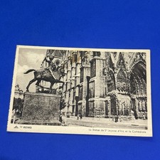 LE STATUE JEANNE D'ARC ET LA CATHEDRALE - CARTOLINA PICCOLA BIANCO E NERO