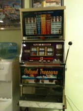 Island Treasure Slot Machine