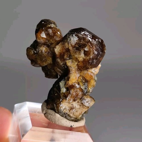 Grossular granato su - 🔥grossular,
