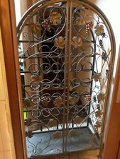 cantinetta portabottiglie in ferro battuto