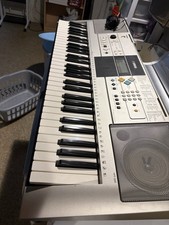 Yamaha Electronic Piano With