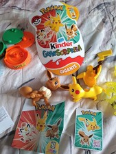  Sorpresa EEVEE e PIKACHU -