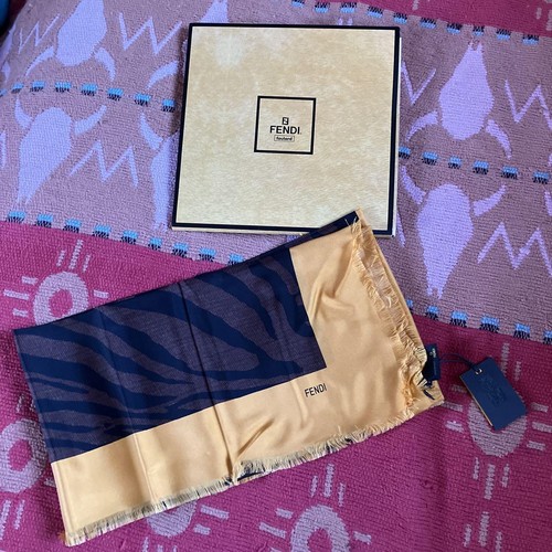 Sciarpa fendi con stampa - con,