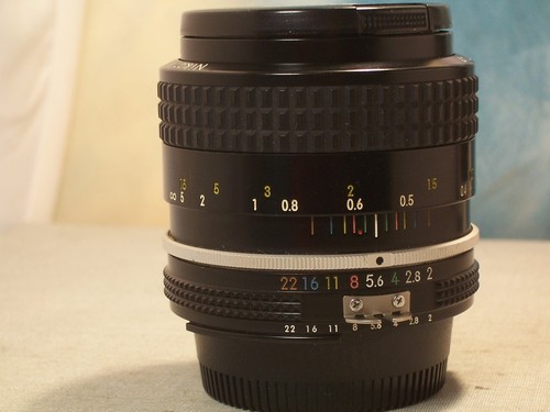 Nikon objetif 35mm lens - f2,