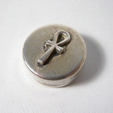 PICCOLA SCATOLINA PORTAPILLOLE PORTA PILLOLE EGIZIANA IN ARGENTO VINTAGE 2.3 cm