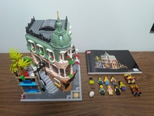 LEGO Icons: Boutique Hotel
