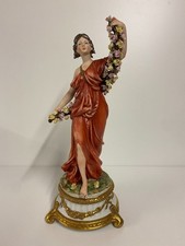 Statuina porcellana italiana