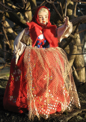Bambola costume vintage
