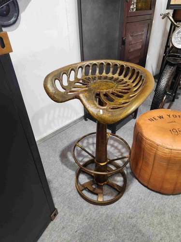 Sgabello design vintage