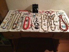 MAX LOTTO UNICO NO USATO DI BRACCIALI COLLANE ORECCHINI PENDENTI CAMMEI 