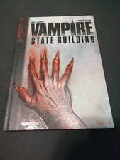 VAMPIRE STATE BUILDING RENAULT-ADLARD VOLUME CARTONATO SALDAPRESS 2020