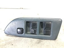 PULSANTIERA ANTERIORE SINISTRA PER NISSAN Almera 1° Serie (95>00)