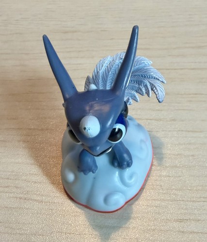 Skylanders trap team breeze - skylanders,