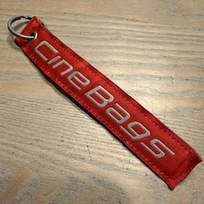 NUOVO Portachiavi Cinebags Rosso Hang Tag - Rimuovere prima di filmare