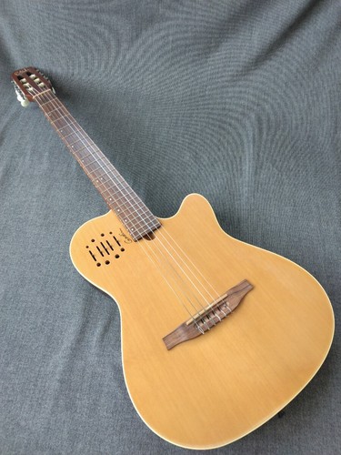R3j18 godin multiac nylon - r3j18,