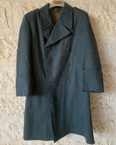 Cappotto classico verdastro