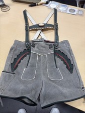 Pantaloncini corti bretelle