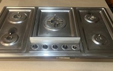 Deli-Kit Pro 34" Fornello a