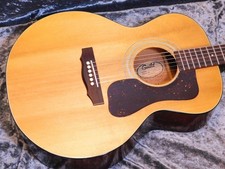 GUILD F-30NT Natural con custodia semi rigida 1976 chitarra acustica