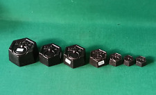 LOTTO 7 PESI PESO ESAGONALE IN GHISA E FERRO BILANCIA BASCULA PESI VARI. CI78