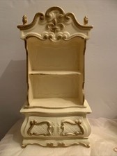 Bambola di plastica stile